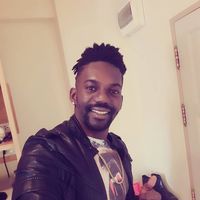 Benedict Sheyi的照片