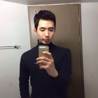 Myung Hyun Kim的照片