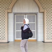 Zdjęcia użytkownika Desi  Lutfiana