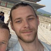 Murray Hall的照片