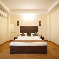 Radhey Radhey's Photo