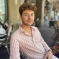 August Brun的照片