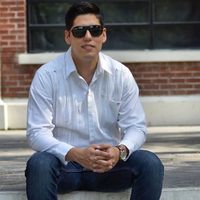 Luis Oropeza's Photo