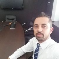 Leandro Amaral的照片