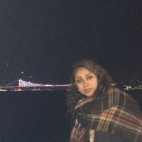 elahe  hosseini的照片