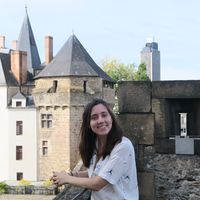 Laura Marí的照片