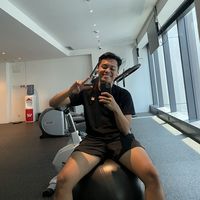 S. Mulya Wicaksana的照片