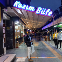 Maro Teacher's Photo