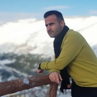 Farman Nuri的照片