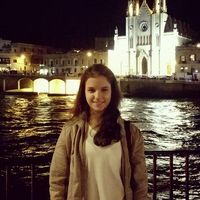 Photos de Csenge Törcsvári