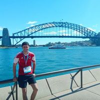 Arlind Kurti的照片