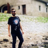 Alex Cernat的照片