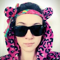 Maria Zurbagiu的照片