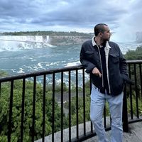 Ekrem Uludag的照片