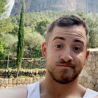 Karl Harding的照片