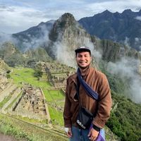 Thiago Santos的照片