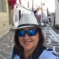 Eneida Martinez的照片