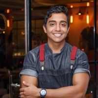 Javier Cordova的照片