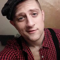 Asher Stevens的照片