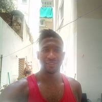 Raphaël John的照片