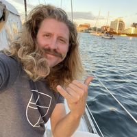 Blake Sawyer的照片