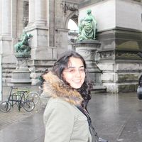 Arghavan Azadi的照片