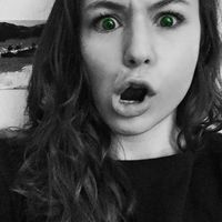 Emilie de Araujo的照片