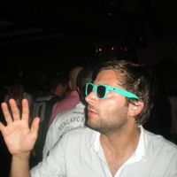 NIKUS BERTUS的照片