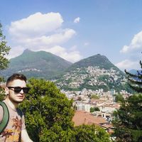 Alex Byshovets的照片