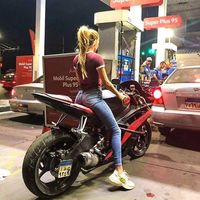 Yara Shaqra的照片