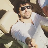 Artur Artur的照片