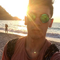 Hazar Demir的照片