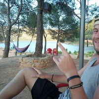 Borja Chaveli的照片