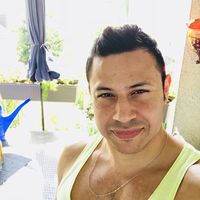 Alejandro  Ahmed的照片