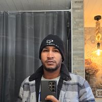 Alejandro 🇨🇺🇨🇭 Valdes Hernández的照片