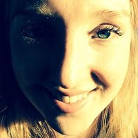 Karolina Risbridger的照片