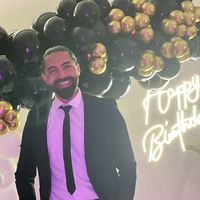 Farhad Mahmoodi的照片