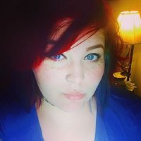 Caitlyn Midgett的照片