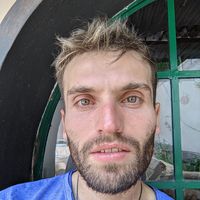 Emanuel Aguirre的照片