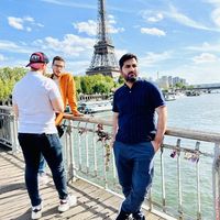 Ghaffar Khan的照片