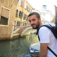 Ahmet Yalvaç的照片