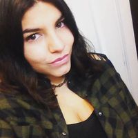 Cami Riquelme的照片