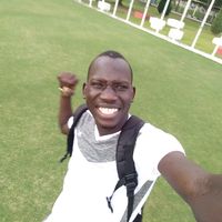 Santos Simon的照片