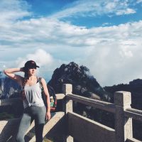 Aisha Syrova的照片