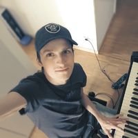 Daemon Schütz's Photo