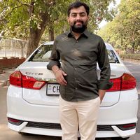 Manish Gilhotra's Photo