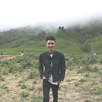 Yefta Garland的照片