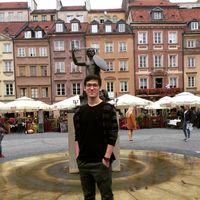 Islombek Nazarov的照片