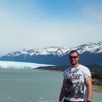 Nathan Bell的照片