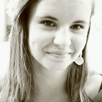 Mariia Velikoridko的照片